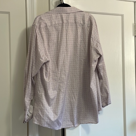 White and red dress shirt - Picture 5 of 5